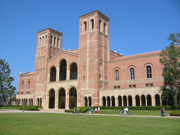 University_of_California,_Los_Angeles_(23-09-2003)